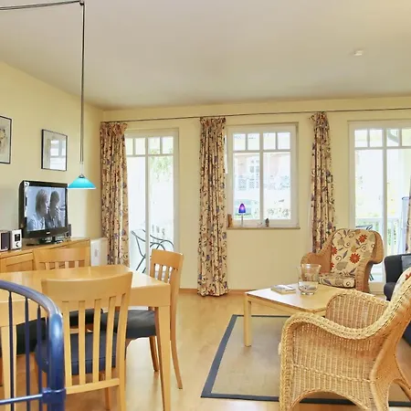 Schaumburg 06 * Ostseebad Kühlungsborn